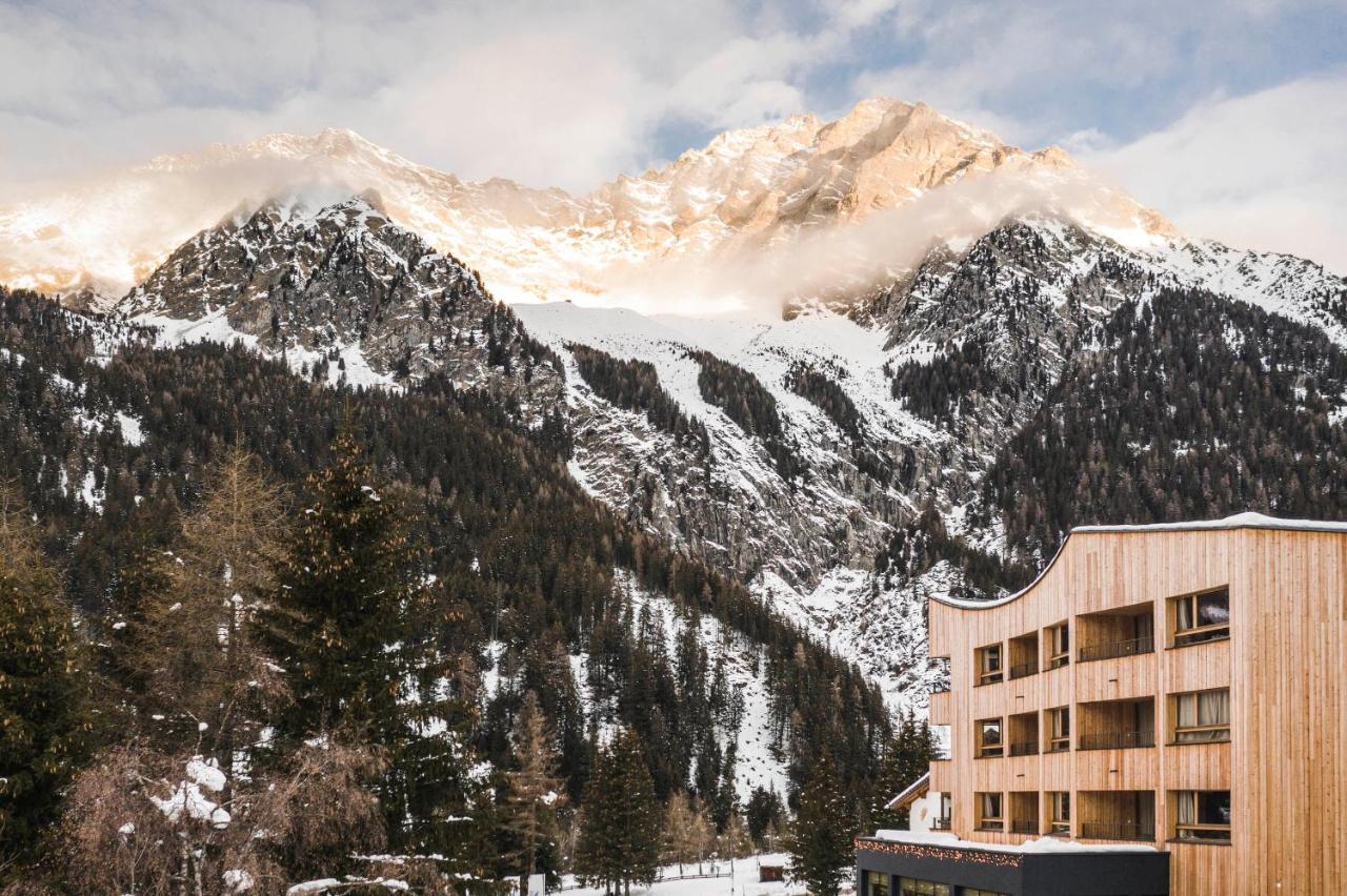 Falkensteiner Hotel Antholz - Adults Only Dış mekan fotoğraf