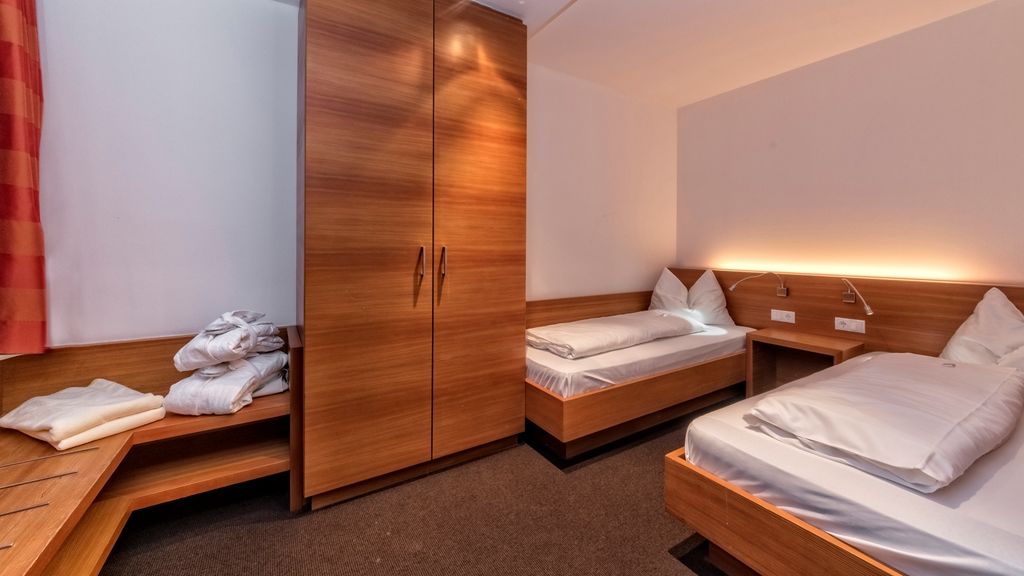 Falkensteiner Hotel Antholz - Adults Only Oda fotoğraf