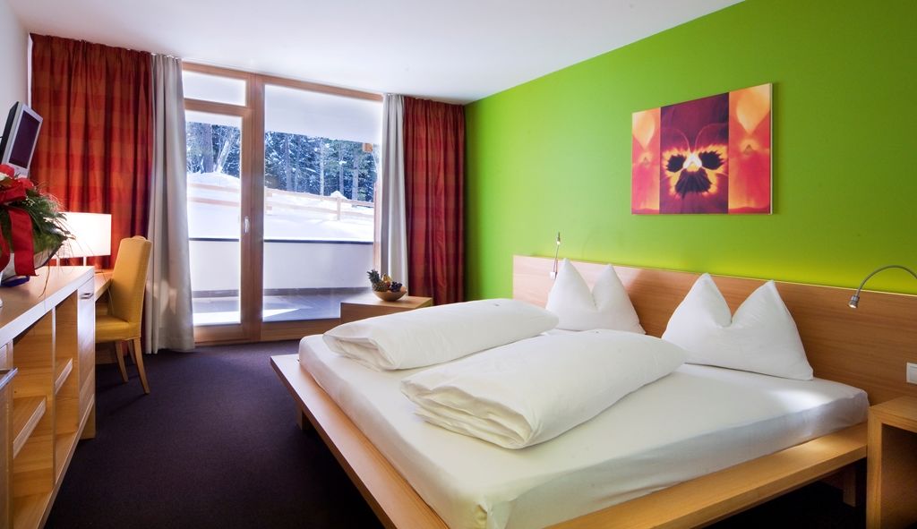 Falkensteiner Hotel Antholz - Adults Only Oda fotoğraf